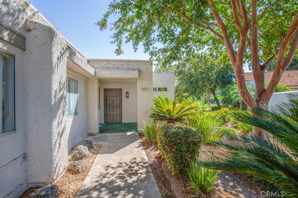 5380 Avenida Sosiega B