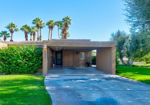 Photo of 48940 Phlox Place, Palm Desert, CA 92260 (MLS # 219154932DA)