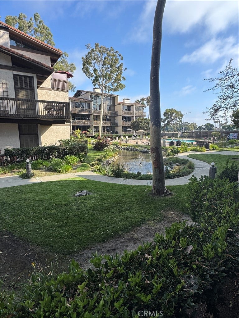 5104 Marina Pacifica Drive S