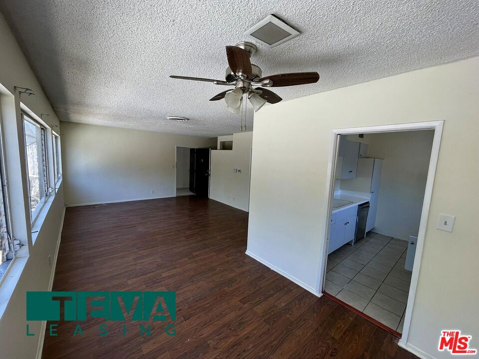 205 S Elm Drive 5
