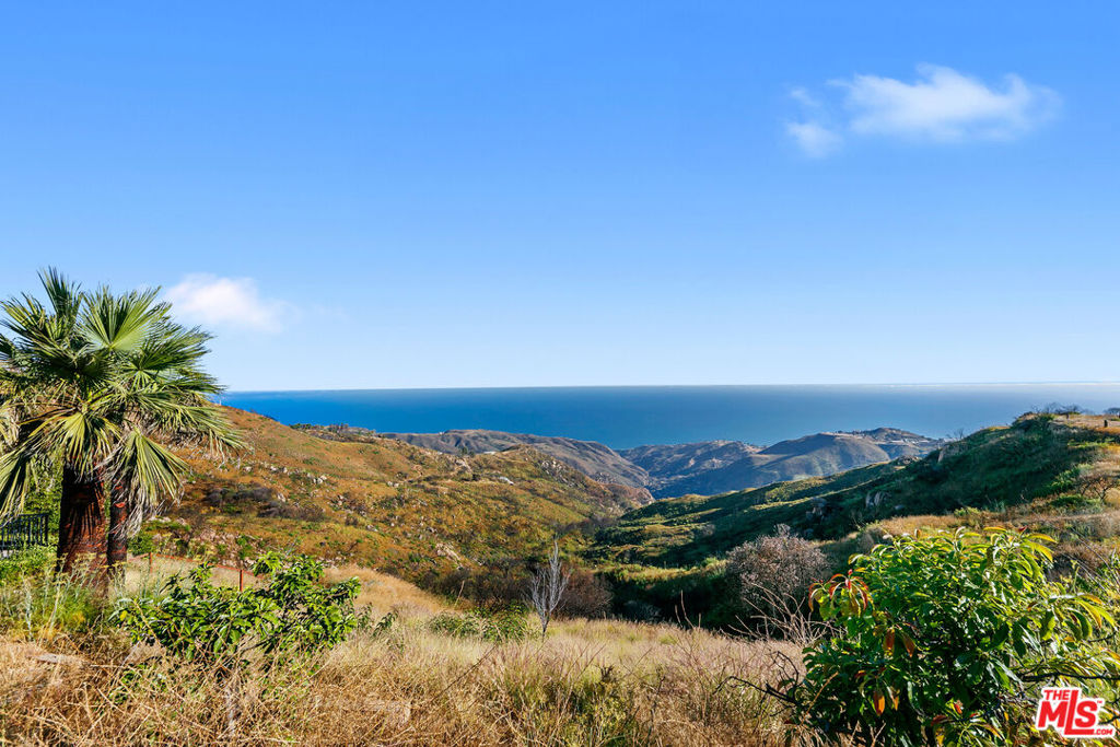 23000 Saddle Peak Road