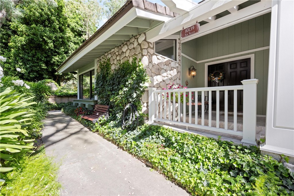 10139 Sun Valley Drive