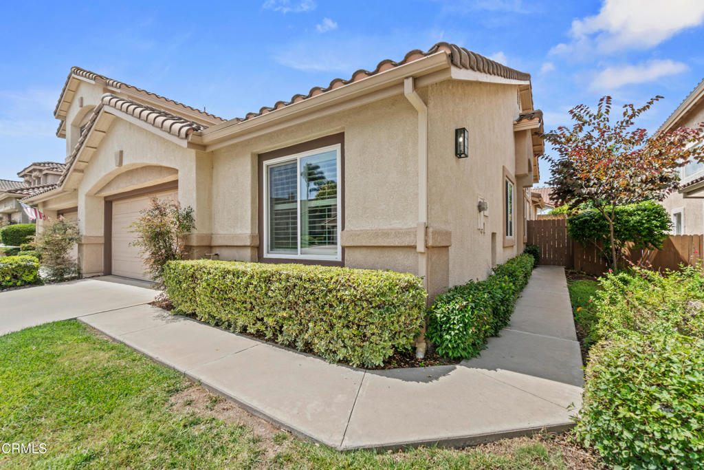 A lovely home and wonderful opportunity to be in Mission Oaks, one of the most desirable areas of Camarillo. Move-in ready with a flowing floorpan, high ceilings, 2 car attached garage, AC and the most perfect yard space perfectly landscaped and with a large, producing Avocado tree. Located in a tranquil community with low dues and wonderful amenities. Great opportunity!