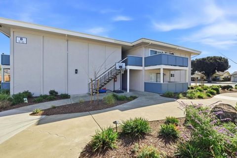 Photo of 38228 Paseo Padre Parkway #14, Fremont, CA 94536 (MLS # ML82034146)