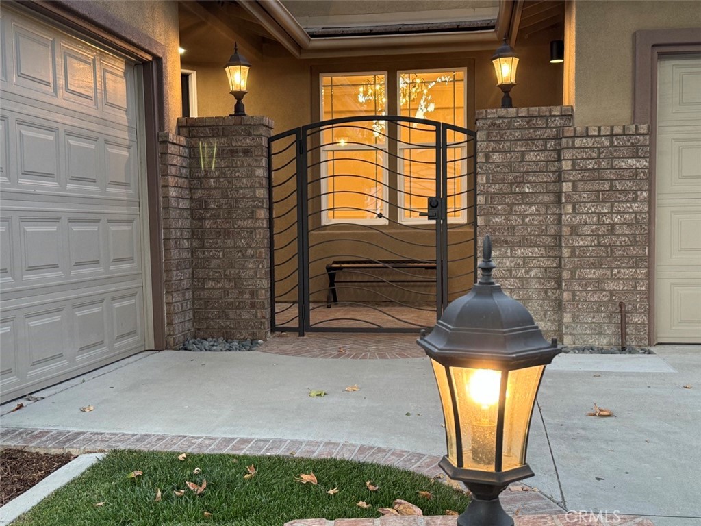 10 Pickering Circle