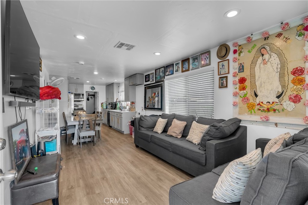 226 W Maitland Street