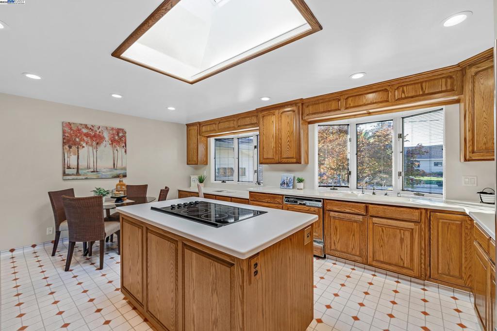 GLENMOOR - Residential