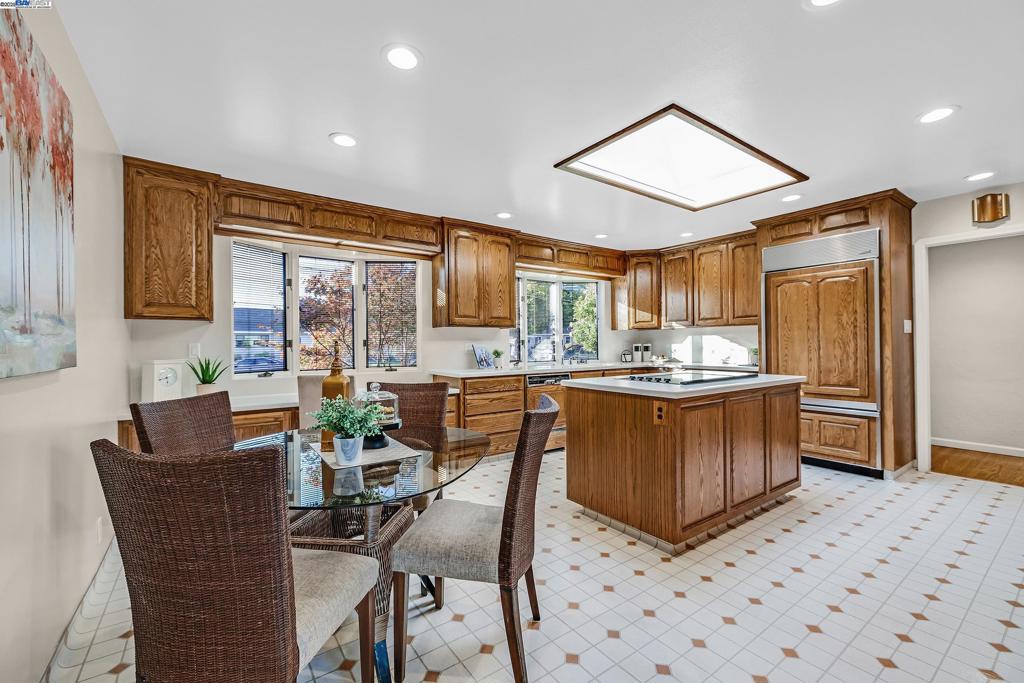 GLENMOOR - Residential