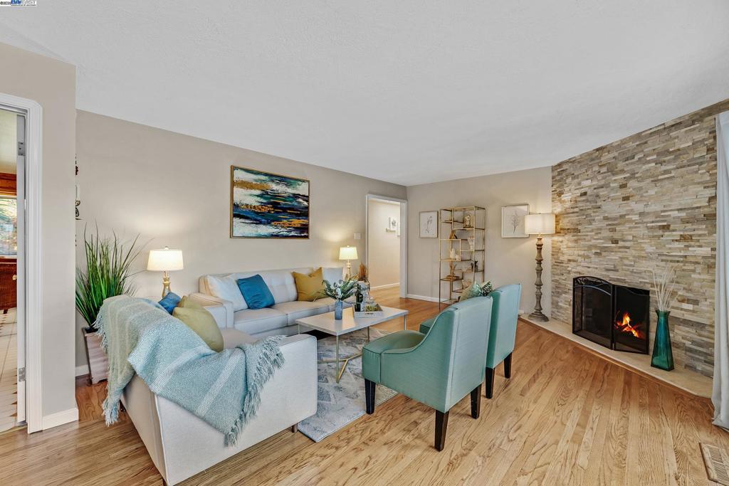 GLENMOOR - Residential