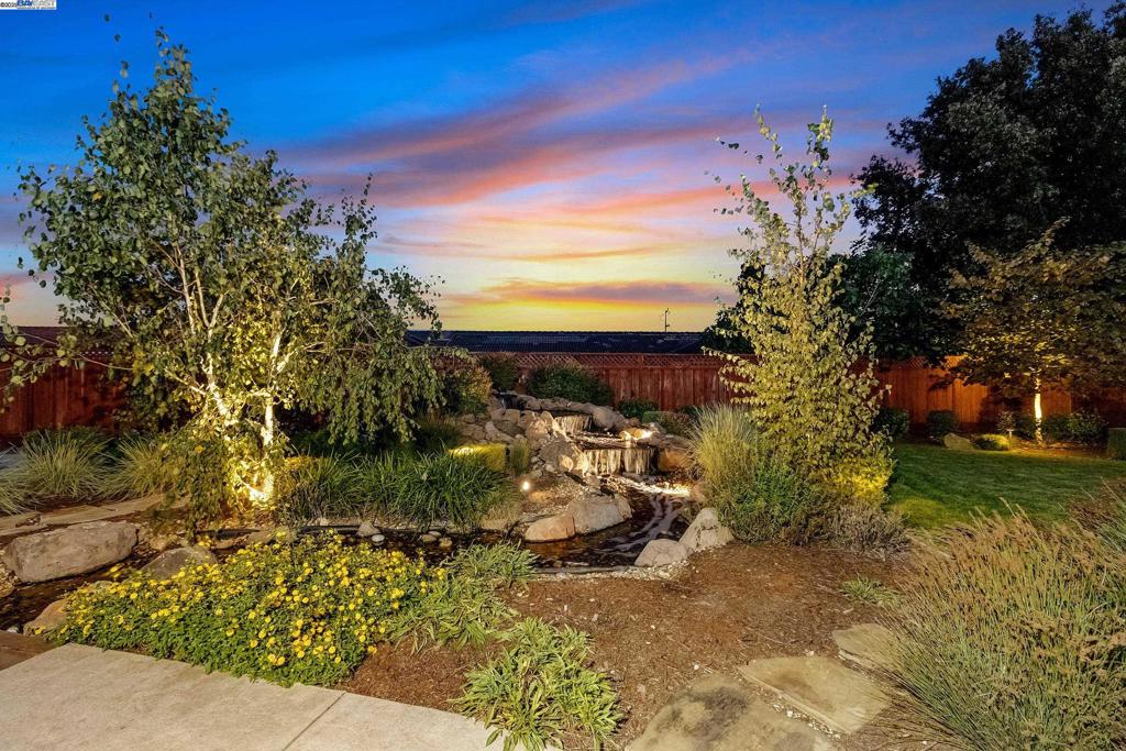 GLENMOOR - Residential