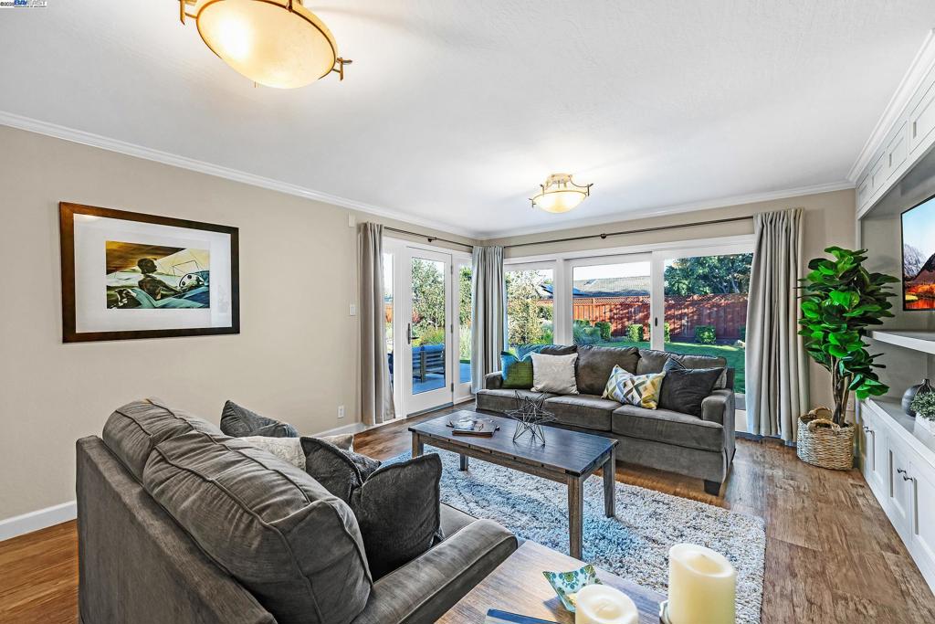 GLENMOOR - Residential