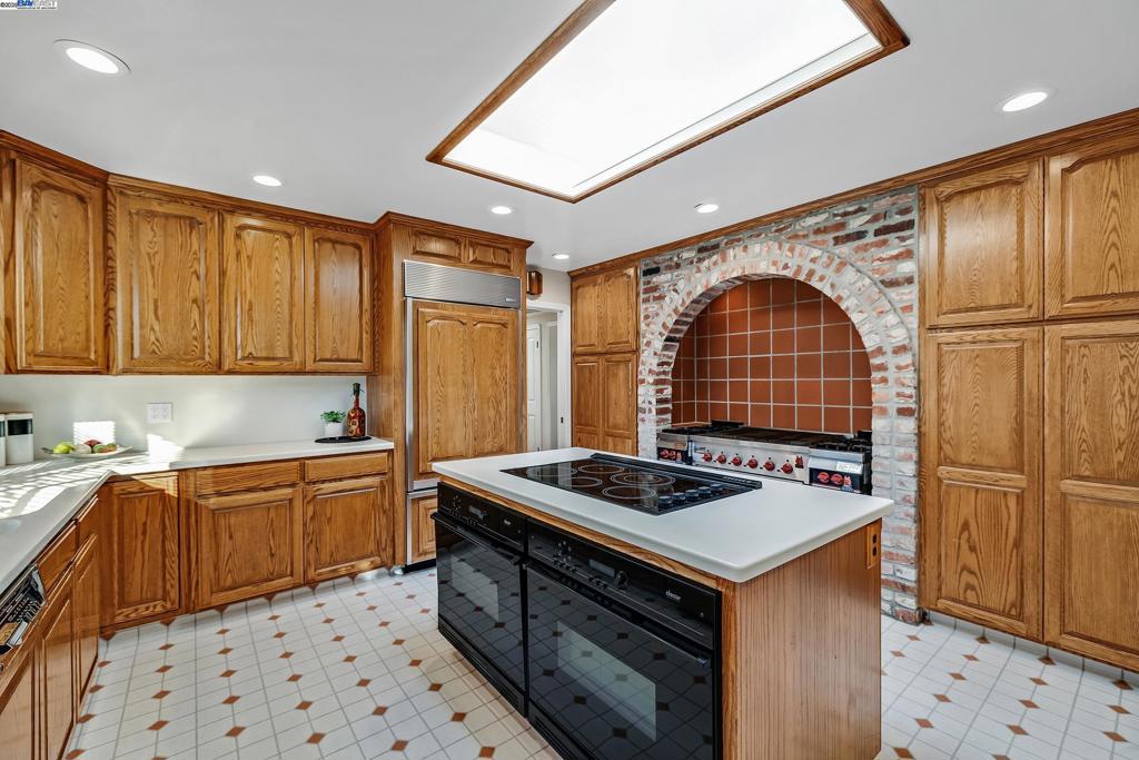 GLENMOOR - Residential