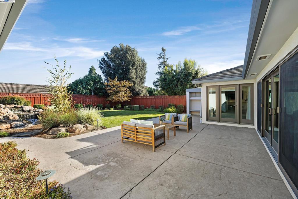 GLENMOOR - Residential