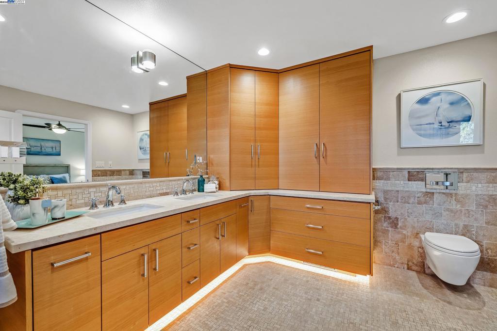 GLENMOOR - Residential