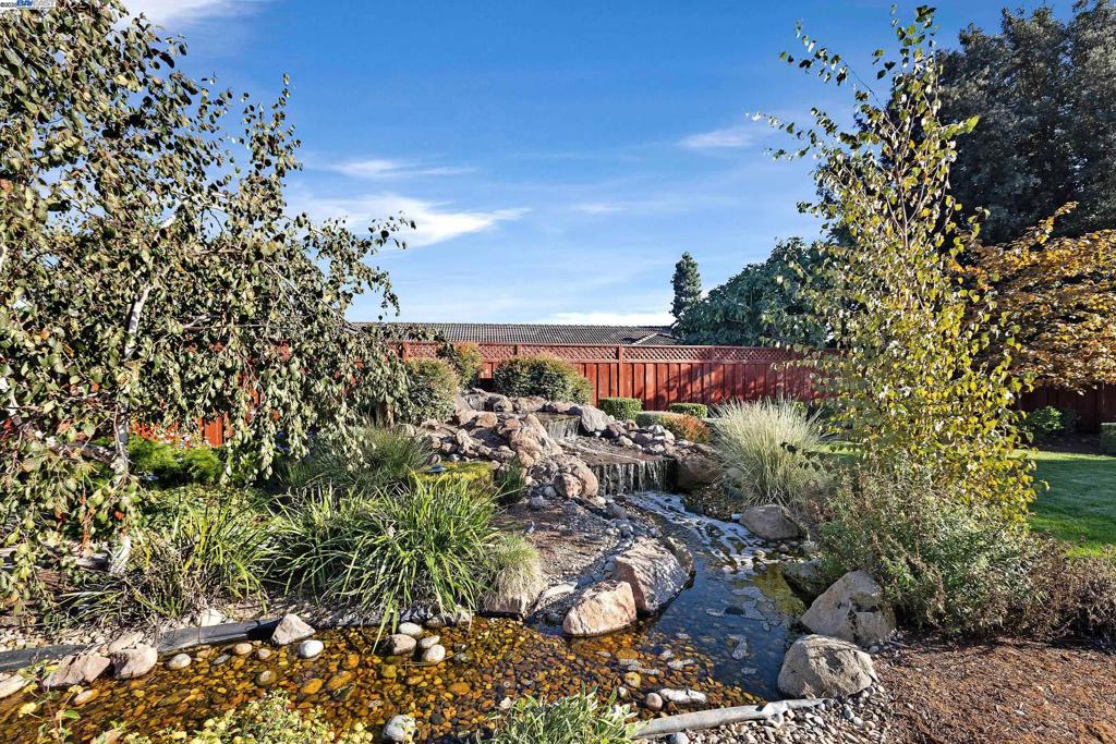 GLENMOOR - Residential