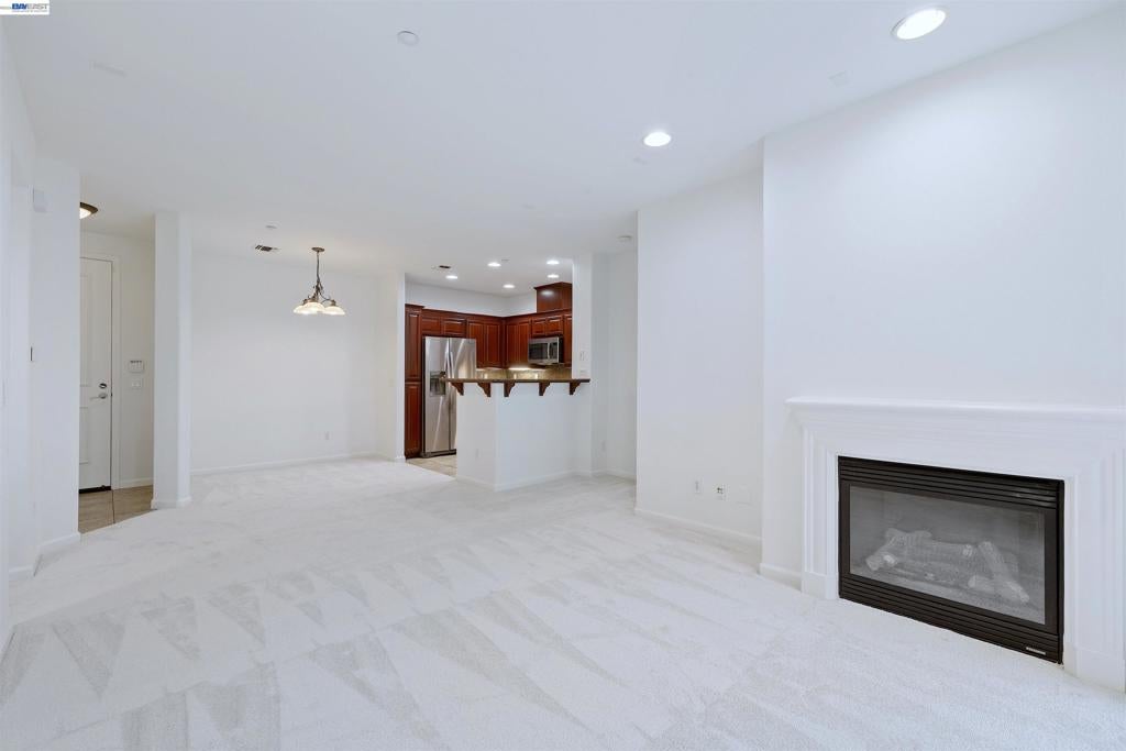 3245 Dublin Blvd 129