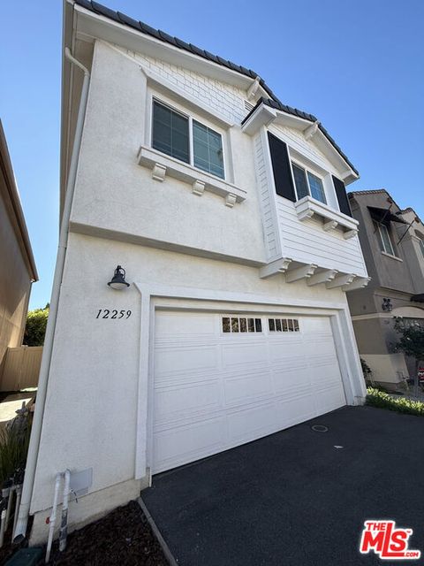 Photo of 12259 Lima Way, Sylmar, CA 91342 (MLS # 25628321)