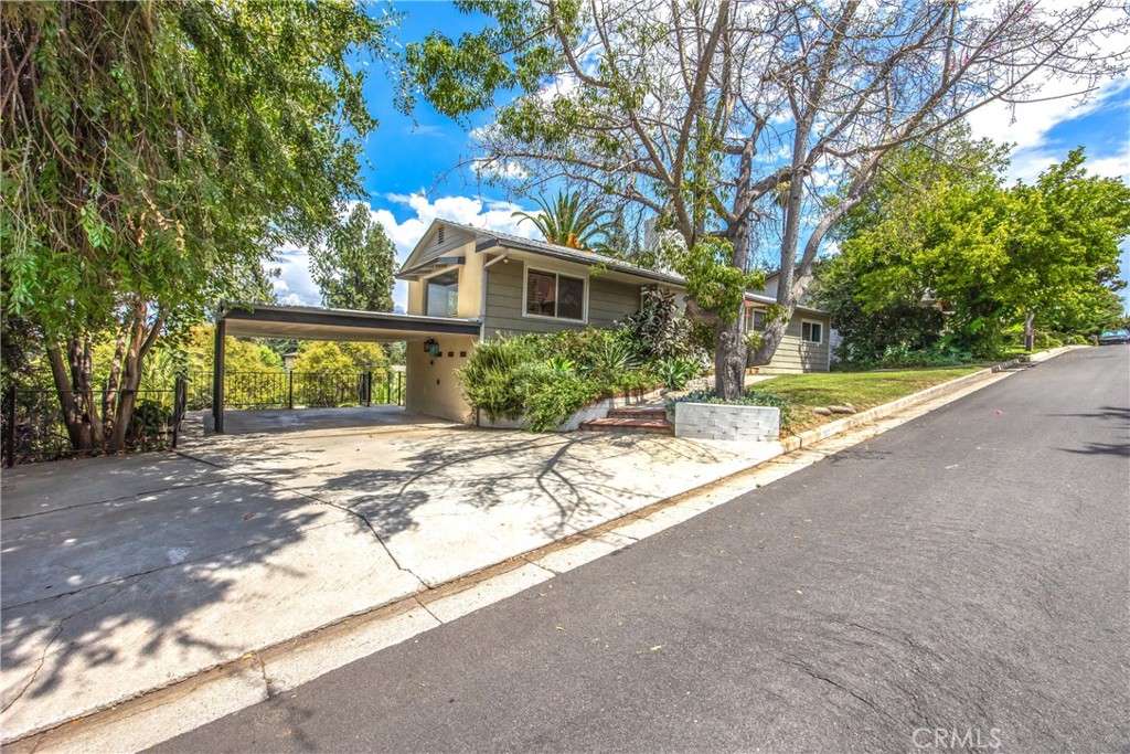 1327 Monterey Street