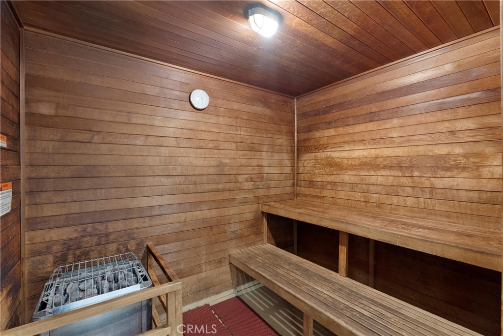 Downtown (DT) - Residential