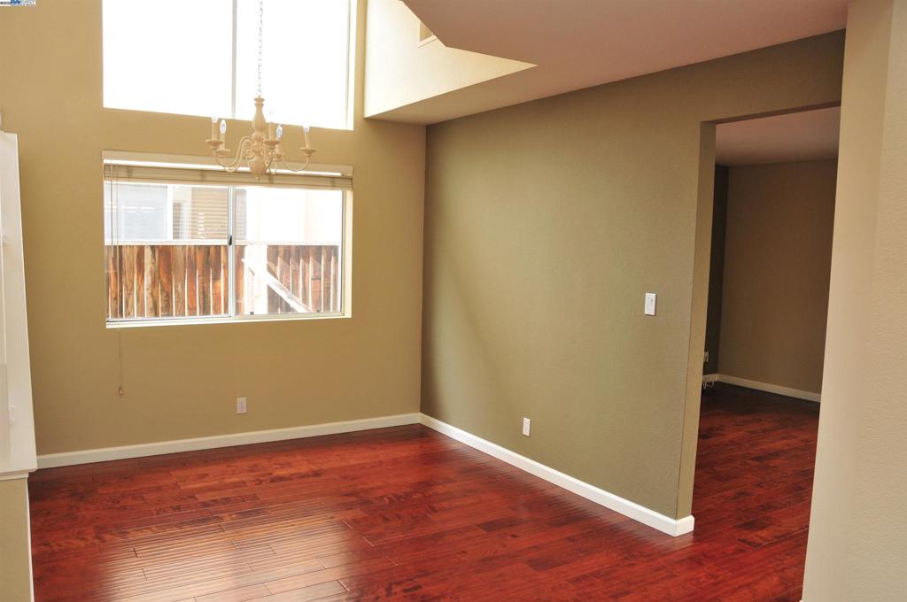 DIXONLAING - Residential Lease