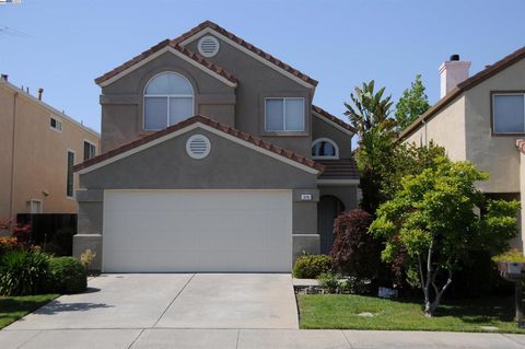 Photo of 275 Woodruff way Way, Milpitas, CA 95035 (MLS # 41115785) Photo of 275 Woodruff way Way, Milpitas, CA 95035 (MLS # 41115785)