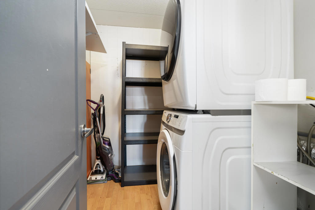 Ramon Mobile Park - Manufactured In Park