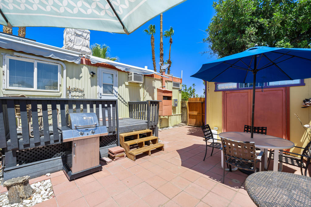 Ramon Mobile Park - Manufactured In Park