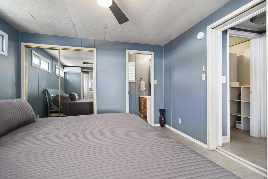 Ramon Mobile Park - Manufactured In Park