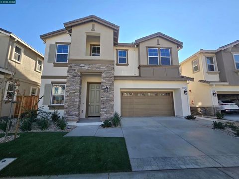 Photo of 1426 Cobblestone Drive Dr, Pittsburg, CA 94565 (MLS # 41121545)