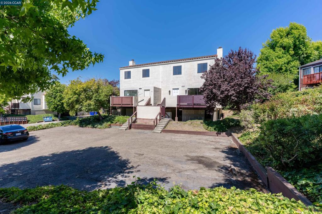 1707 Dalessi Dr DR, Pinole CA 94564