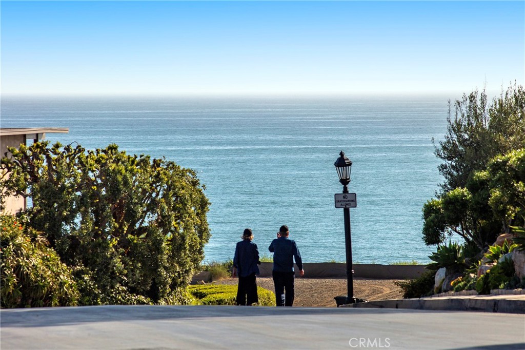 Cyprus Shore (CS) - Land