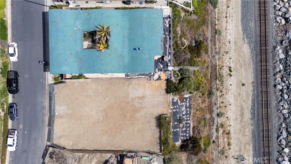 Cyprus Shore (CS) - Land