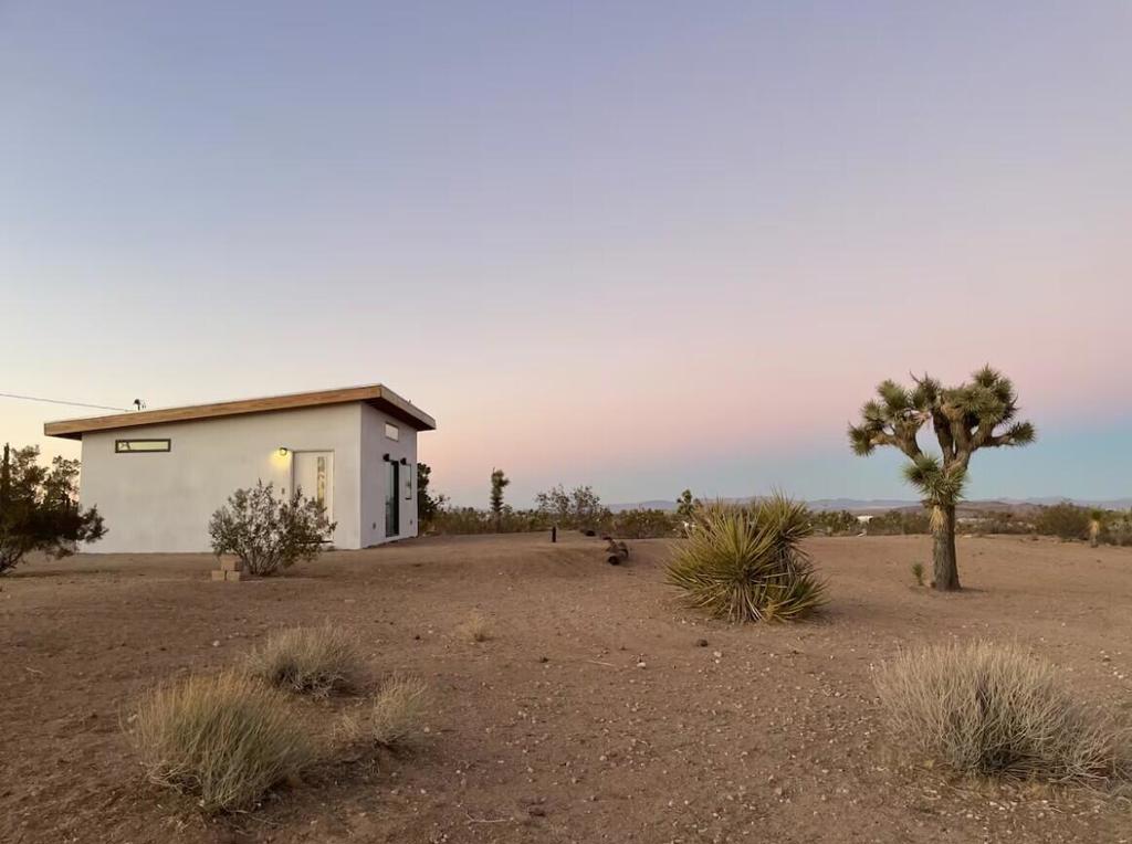 4039 Greasewood Lane