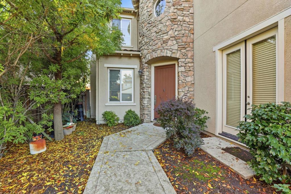 480 Winter Creek Way