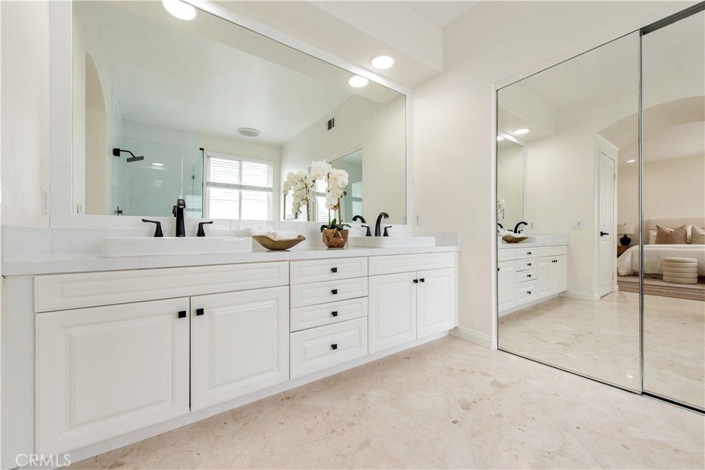 20 wedgewood, Irvine CA 92620 - Photo 6