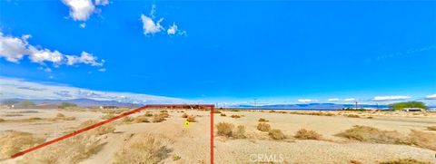 Photo of 754 Kure Ave, Thermal, CA 92274 (MLS # SW26084511)