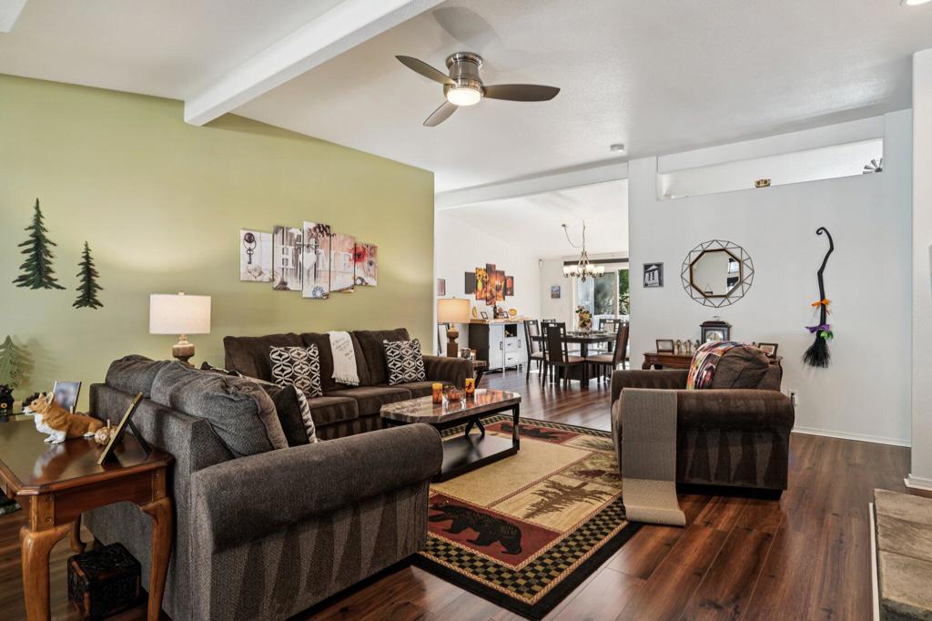 25001 Rim Rock Road
