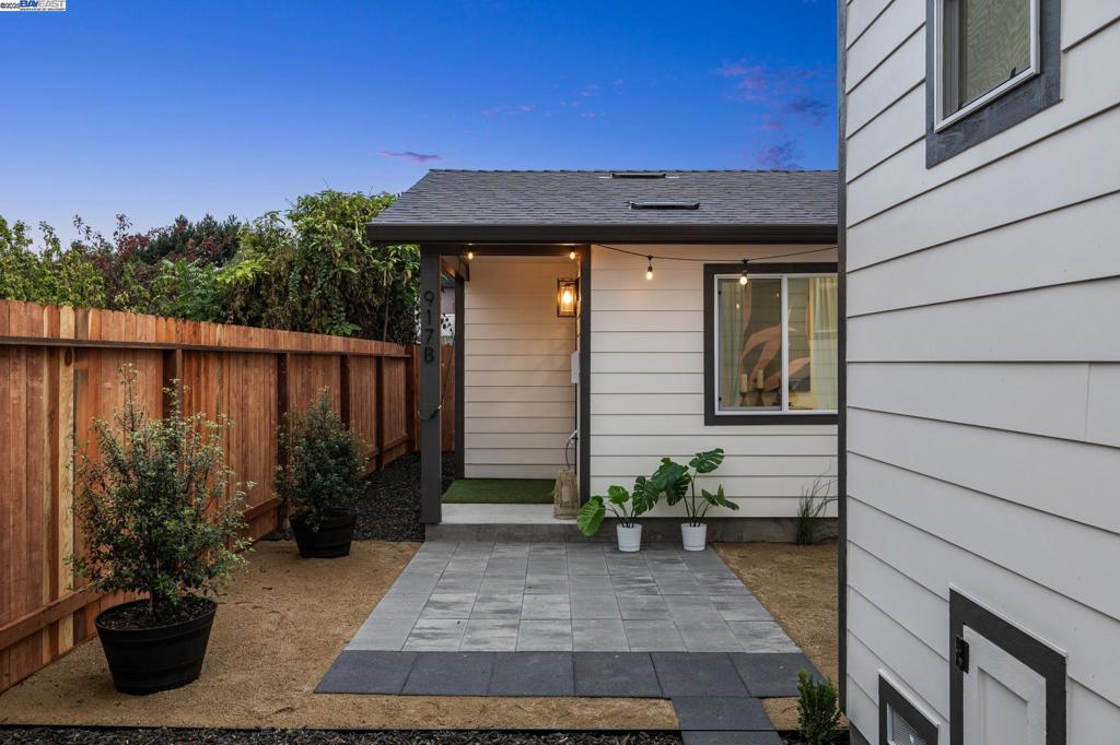 WEST BERKELEY - Residential