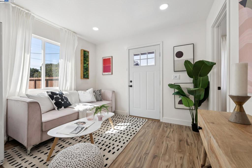 WEST BERKELEY - Residential