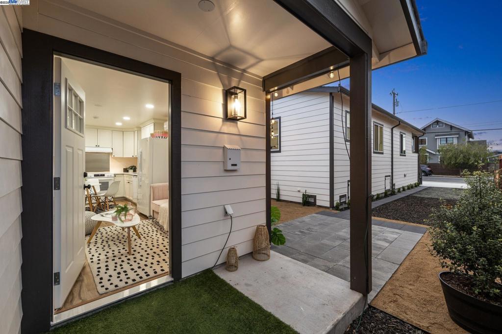 WEST BERKELEY - Residential