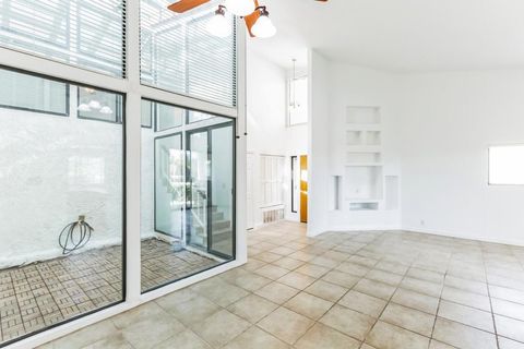 Photo of 45324 Driftwood Drive, Palm Desert, CA 92260 (MLS # 219137044DA)