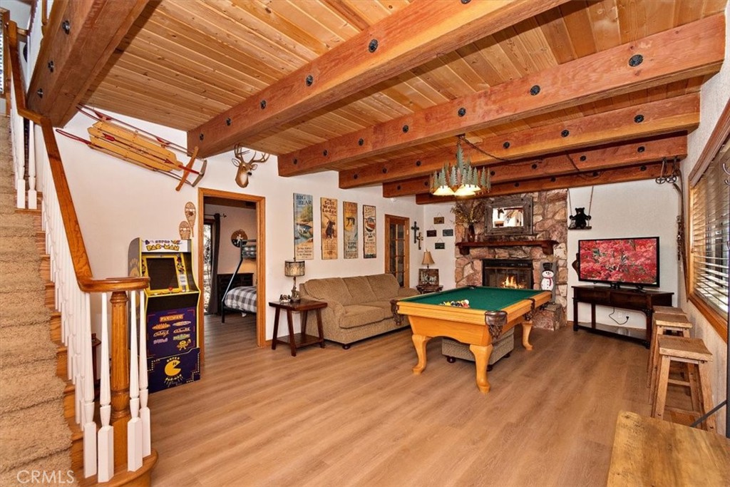 1584 Wolf Road