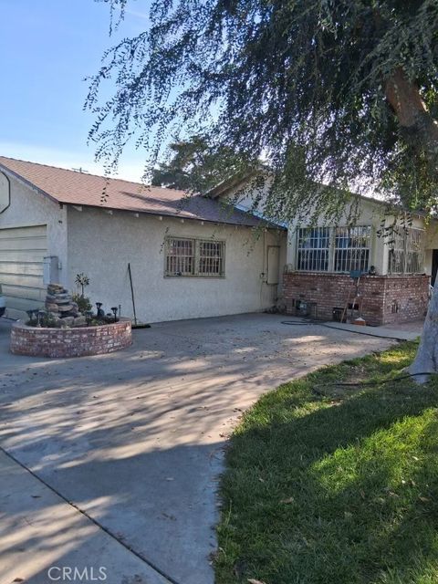 4104 La Madera El Monte CA 91732