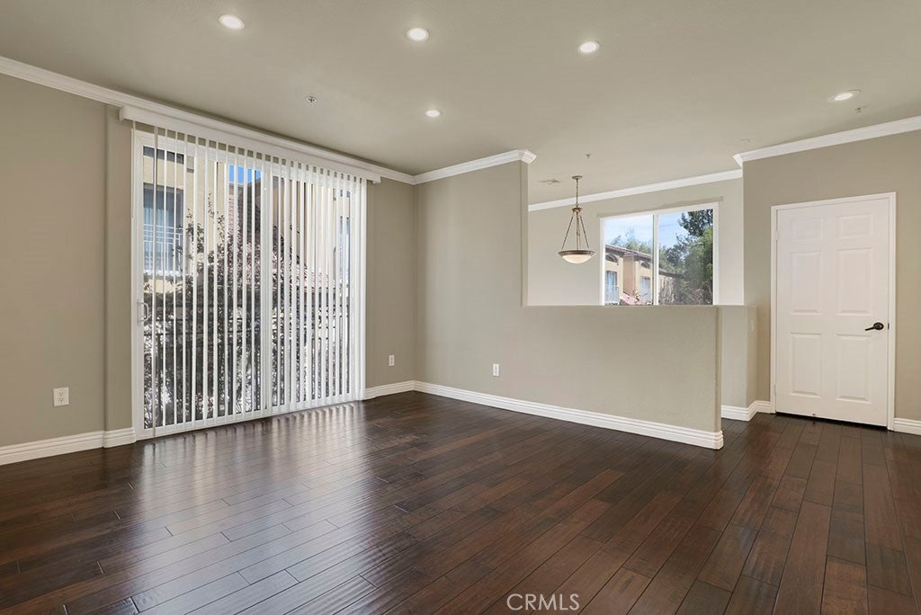 5220 Premiere Hills 222