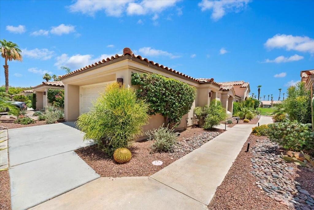 38592 Nasturtium Way