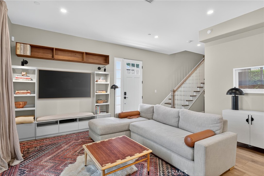 3918 W 242nd Street