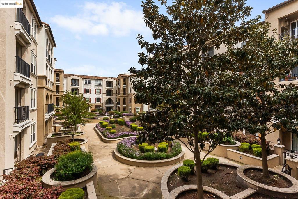 THE TERRACES - Residential