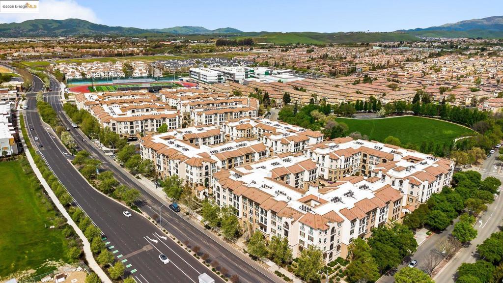 THE TERRACES - Residential