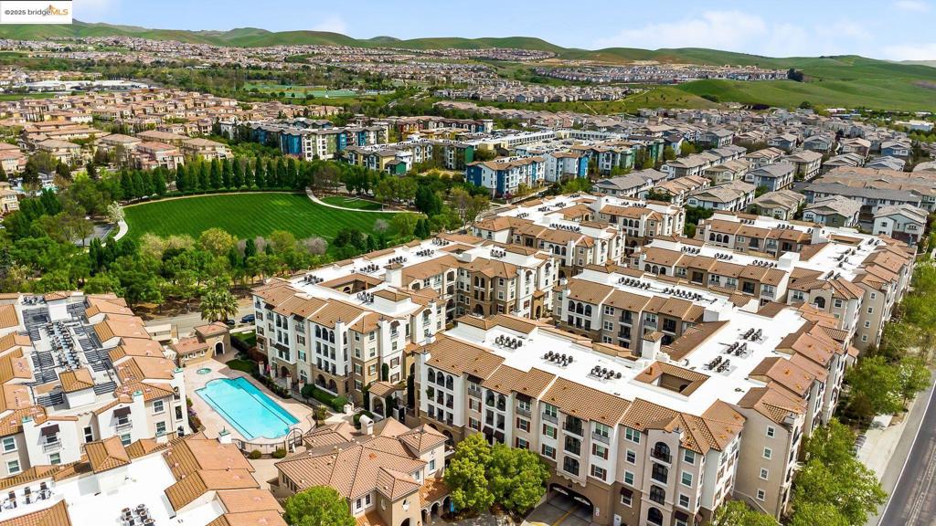 THE TERRACES - Residential