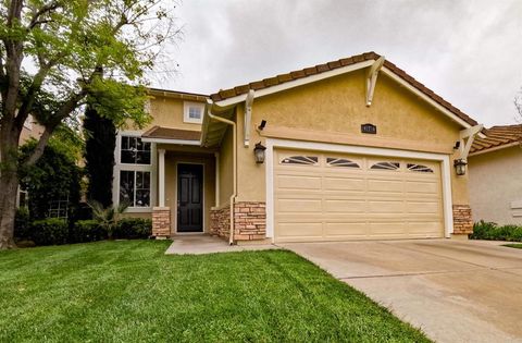 41734 Niblick Road Temecula CA 92591